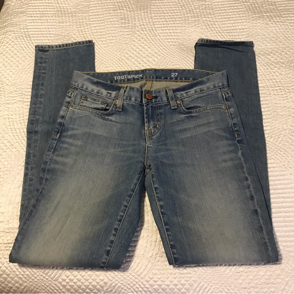 J.Crew Toothpick Jeans Size 27 Light Wash Distressed Fading Like New